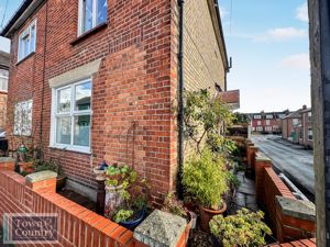 OPHIR ROAD- click for photo gallery